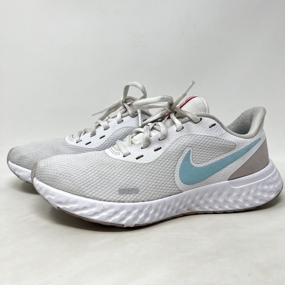 Nike Womens Revolution 5 BQ3207-107 White Running Shoes Sneakers Size 8 - Picture 2 of 12